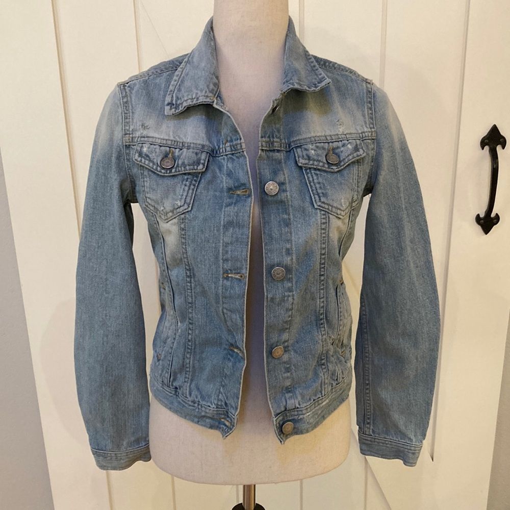 Melville lightly distressed denim jacket size Large. See photos w/ measurements